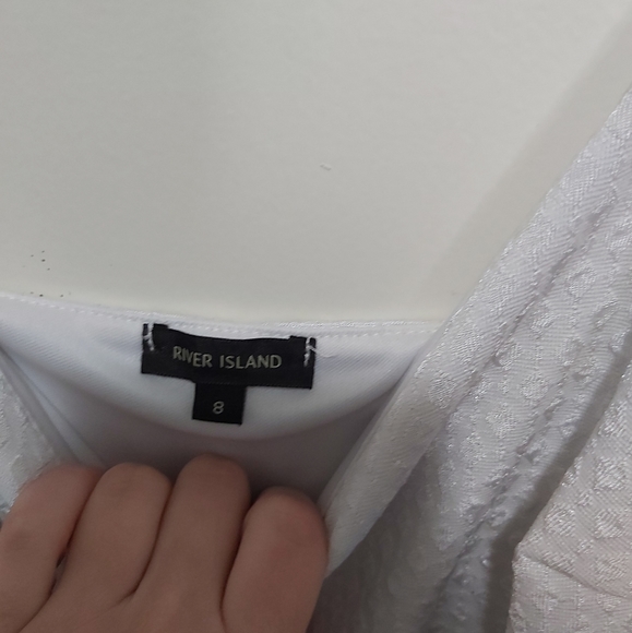 River Island White Dotted Dress with Sheer End Size 8 - Picture 3 of 5